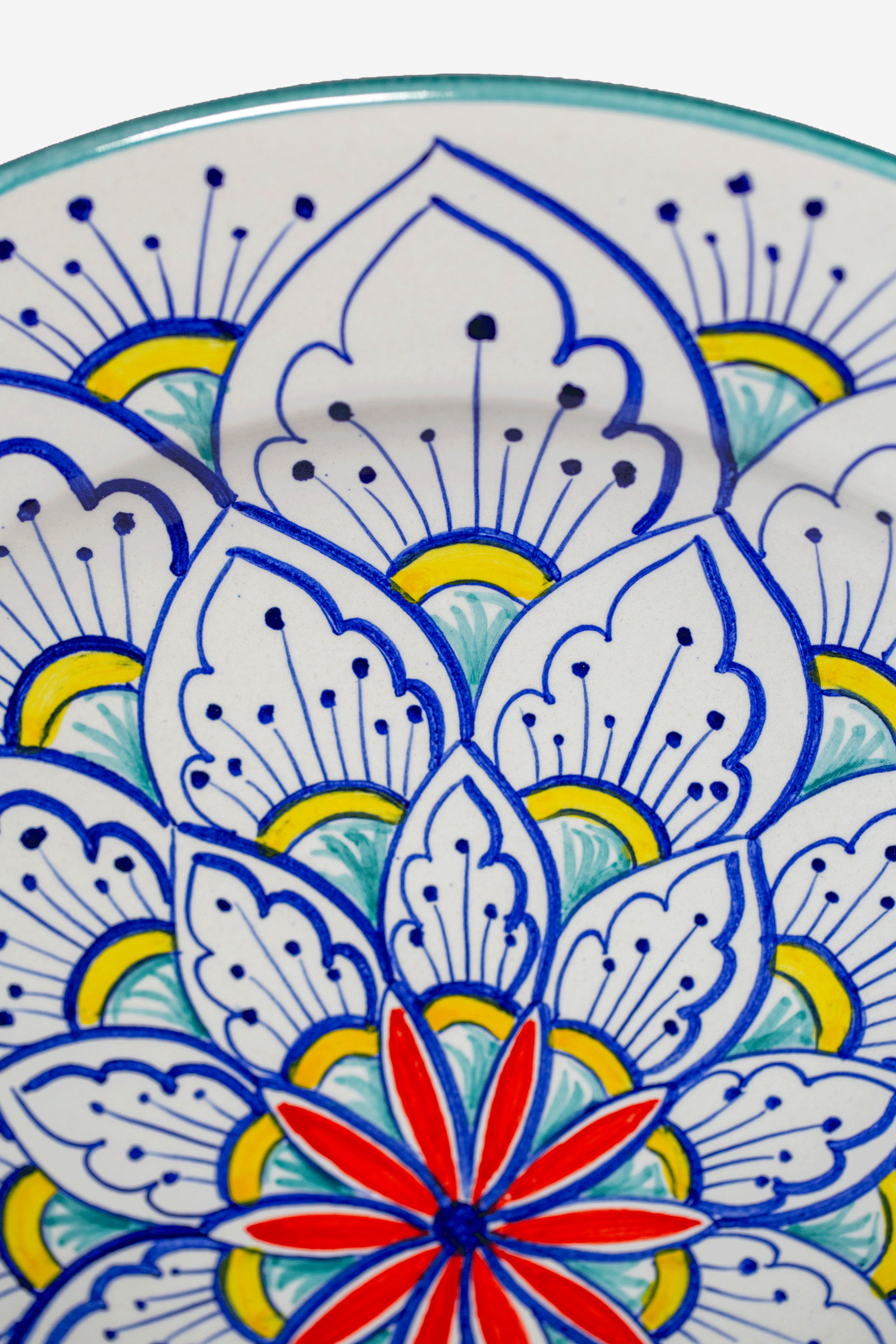 Close of Intreccio Charger pattern