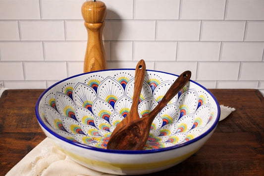 Intreccio Large Serving Bowl – White with Blue Rim